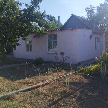 Жилий будинок у дачному коперативі.