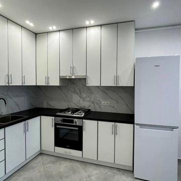 Довгострокова оренда 1к Квартира Замкова вулиця ЖК Central City apartments