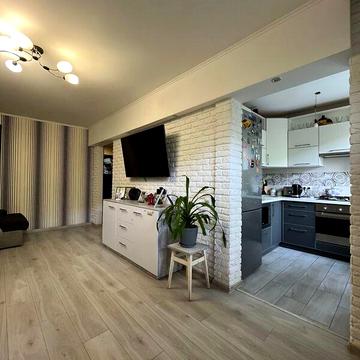 Продаж 3к Квартира Соборності (Доценка) вулиця