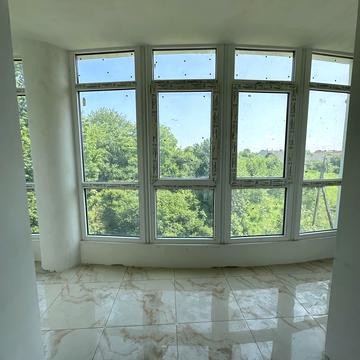 Слобідська вул., 13