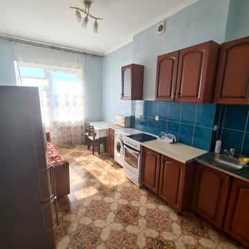 Радунська вул., 2/18