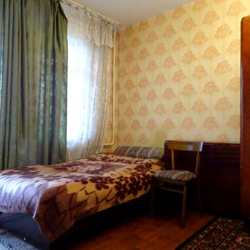 Маршала Рокосовського просп., 10