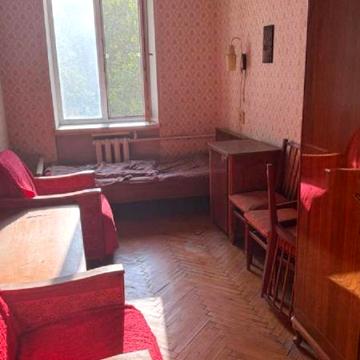 Сегедська вул., 23