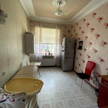 Довгострокова оренда 5к Квартира Поперечна 6-а вулиця