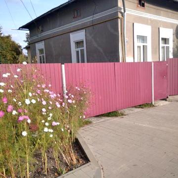 Здаю 2 кімнатну квартиру з усіма вигодами та присадибною ділянкою у це