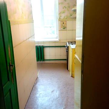 Продається двокімнатна квартира в центрі Калинівки