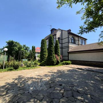 Майстерська, 2/1