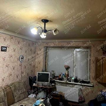 Максима Дудченка вул., 1