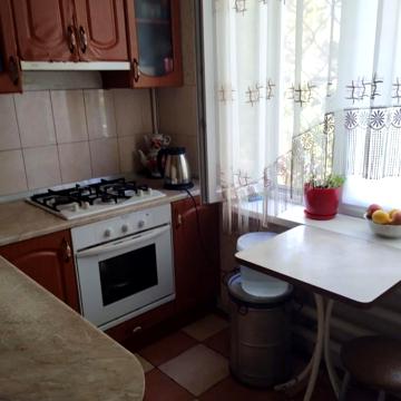 Северина Потоцького вул. (Сімнадцятого партзїзду), 34
