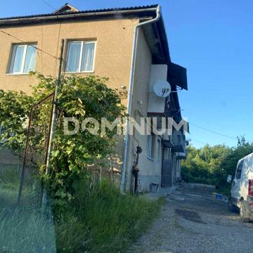 Продається квартира у м. Хуст вул. Сливова