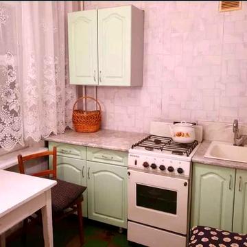 1 -к квартира, вул. Стародніпровська