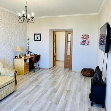 Квартира з РЕМОНТОМ у центрі міста Буча. Сертификат