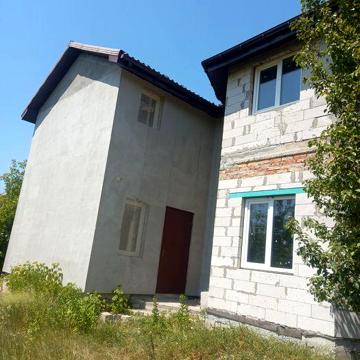 Продам житловий будинок, новобудова р-н Перевал, 10 соток.