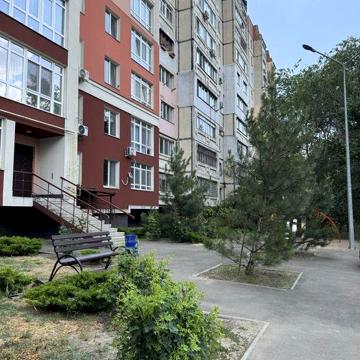 Продаю власну квартиру