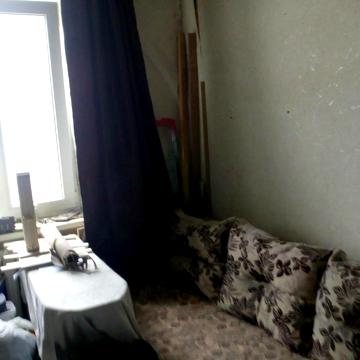 Ньютона вул., 107