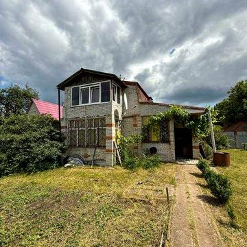 Продаж двоповерхової дачі р-н Баранівки (голубі озера). Зручності Є!