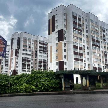 Машинобудівників вул., 29