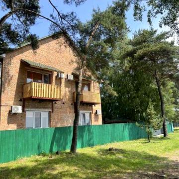 Продаж бази відпочинку в Хрінниках