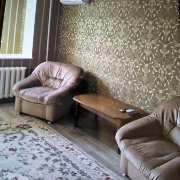 Здам СВОЮ  2-кімнатну квартиру  на ж/м. покровський -парус