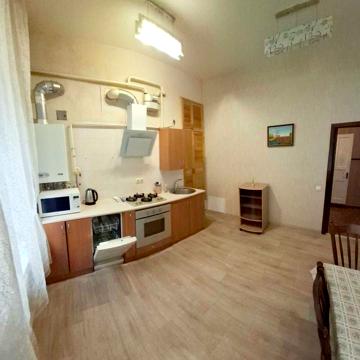 Сдам трехкомнатную квартиру в историческом центре Одессы