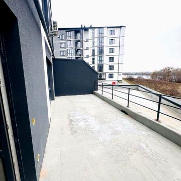 Продаж 1-кімнатної квартири з терасою та видом на озеро ЖК Panorama de Luxe