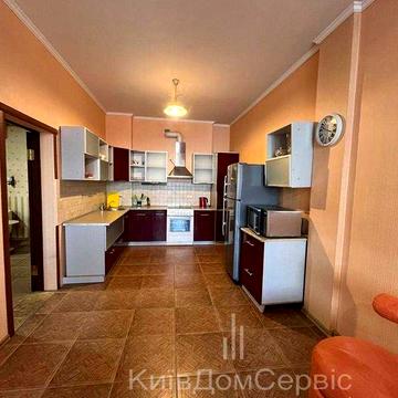 Оренда дворівневої квартири Павловська 17 Вільна