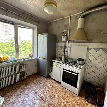 Продам 3к квартиру на победе пр.Героев 23, чешка