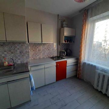 квартира в оренду , вул.Балківська