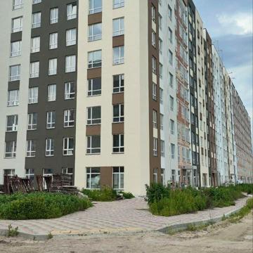 Анатолія Луценка вул., 18