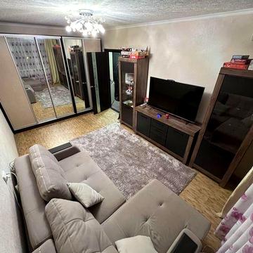 Продам однокімнатну квартиру Мазепи 45