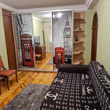 Патріотична вул., 54