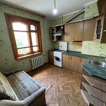 Продажа однокомнатная квартира 3/5 Таврический