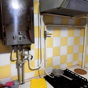 Здається 3 кім квартира район ДОСИ