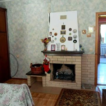 Продам велику 1 кімн квартиру на 2 поверсі з індивідуальним опаленням