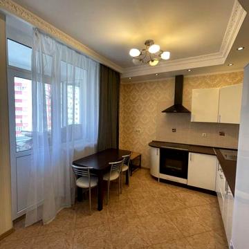 ЖК Ліко-град, вул. Ю.Здановської, 50/2, охайна 1 к.кв.40 кв.м