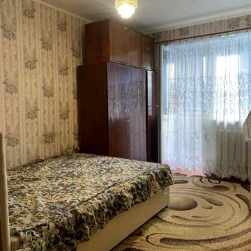 Продам 2 комнатную квартиру Приднепровск ул. Космонавтов