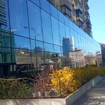 Продаж 1-кімнатної Центр метро "Кловська"