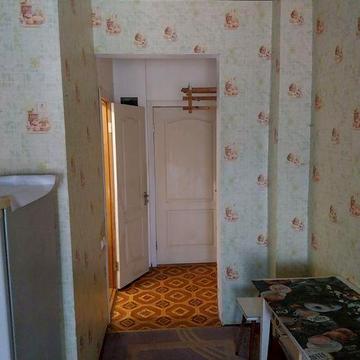 Продаю  1к/кв ул.Дачная,2/2,32/16/12, балкон,колонка,14000$