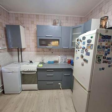 Продам 1ком.кв.ул.Бульвар Строителей  Хортицкой 15 мкрн