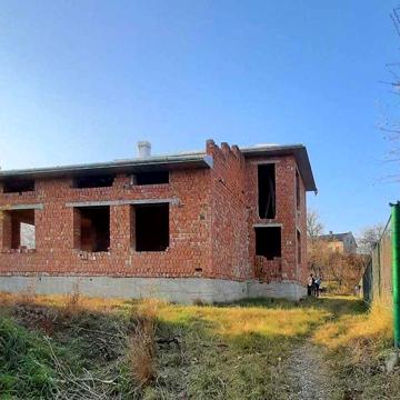 $25000. Цегляний будинок ОТГ Кути (центр)