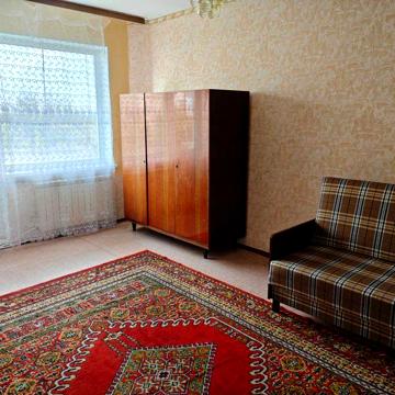 Однокімнатна квартира. Довгострокова оренда.