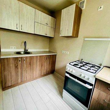 Продам 2к.кв , Одесская, Зерновая , 3/5