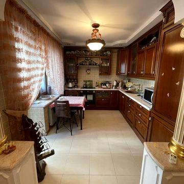Без комісії!! Продам 3ри кімнатну квартиру м.Українка, вул.Соснова