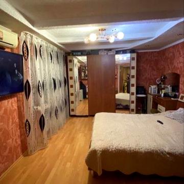 Продам будинок в центі