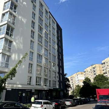 Павела Йозефа Шафарика вул. (), 1