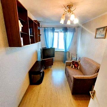 Миру вул., 10