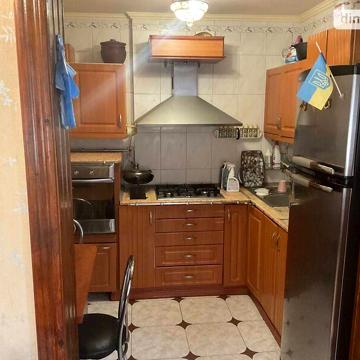 Продаж 4к Квартира Космонавтів вулиця