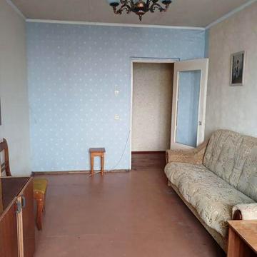 Продам 1 кім.квартиру вул.Івасюка 40,без комісії м.кв.