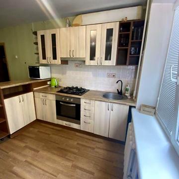 Довгострокова оренда 1к Квартира Сонячна Набережна (Малиновського Маршала) вулиця