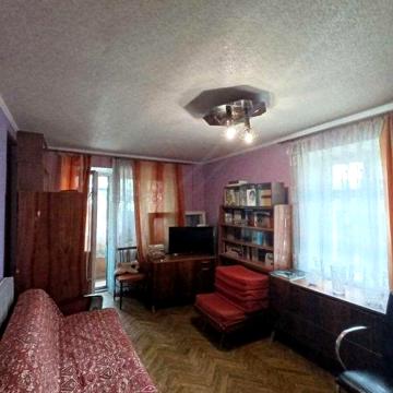 Продам 1-комнатную квартиру на проспекте Поля (Кирова). Центр города